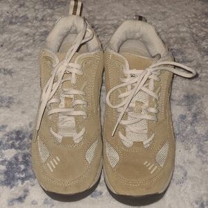 Cabelas Sneakers